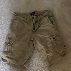 Men’s American Eagle Cargo Shorts (32)